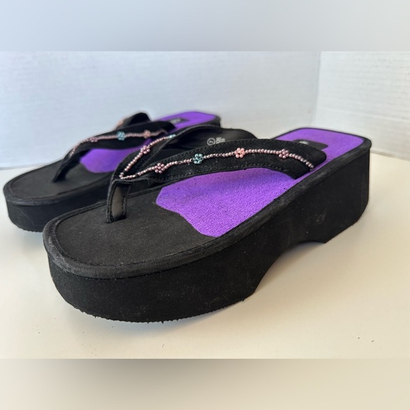 Vintage 90s Y2K Lower East Side beaded thong Flip Flop Chunky Platform Sandals - Picture 3 of 9